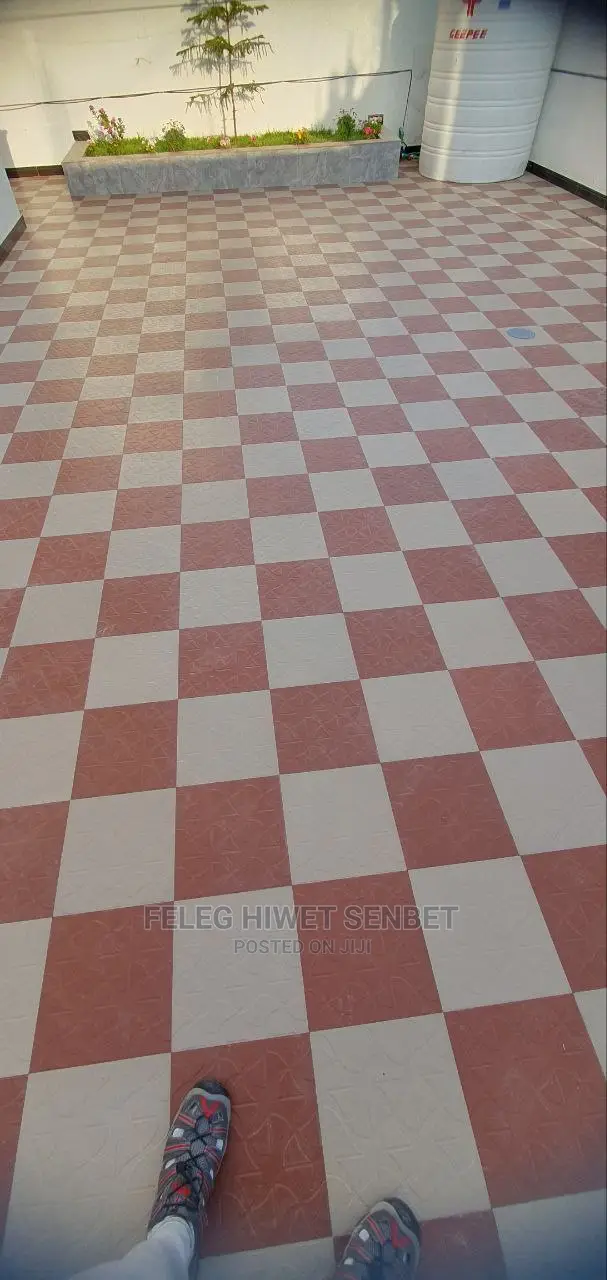 Furnished 5bdrm House in አአ, Bole for Sale