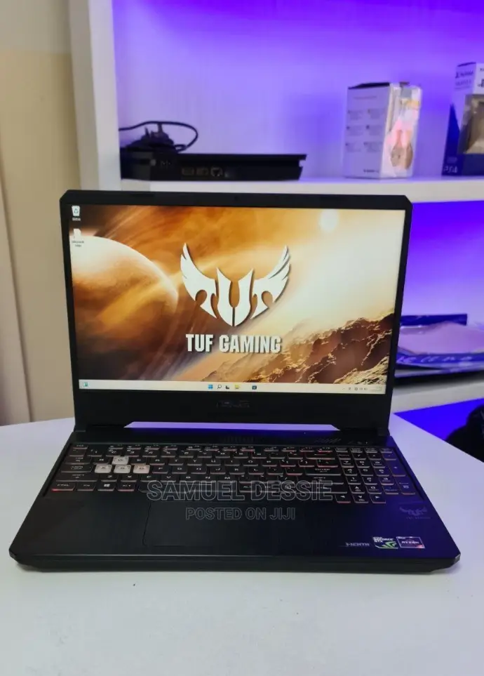 New Laptop HP 16GB AMD Ryzen 7 SSD 512GB