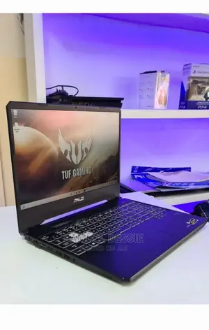 New Laptop HP 16GB AMD Ryzen 7 SSD 512GB