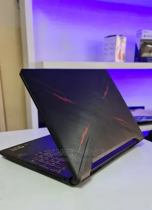 New Laptop HP 16GB AMD Ryzen 7 SSD 512GB