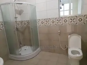 Furnished 5bdrm House in አአ, Bole for Sale