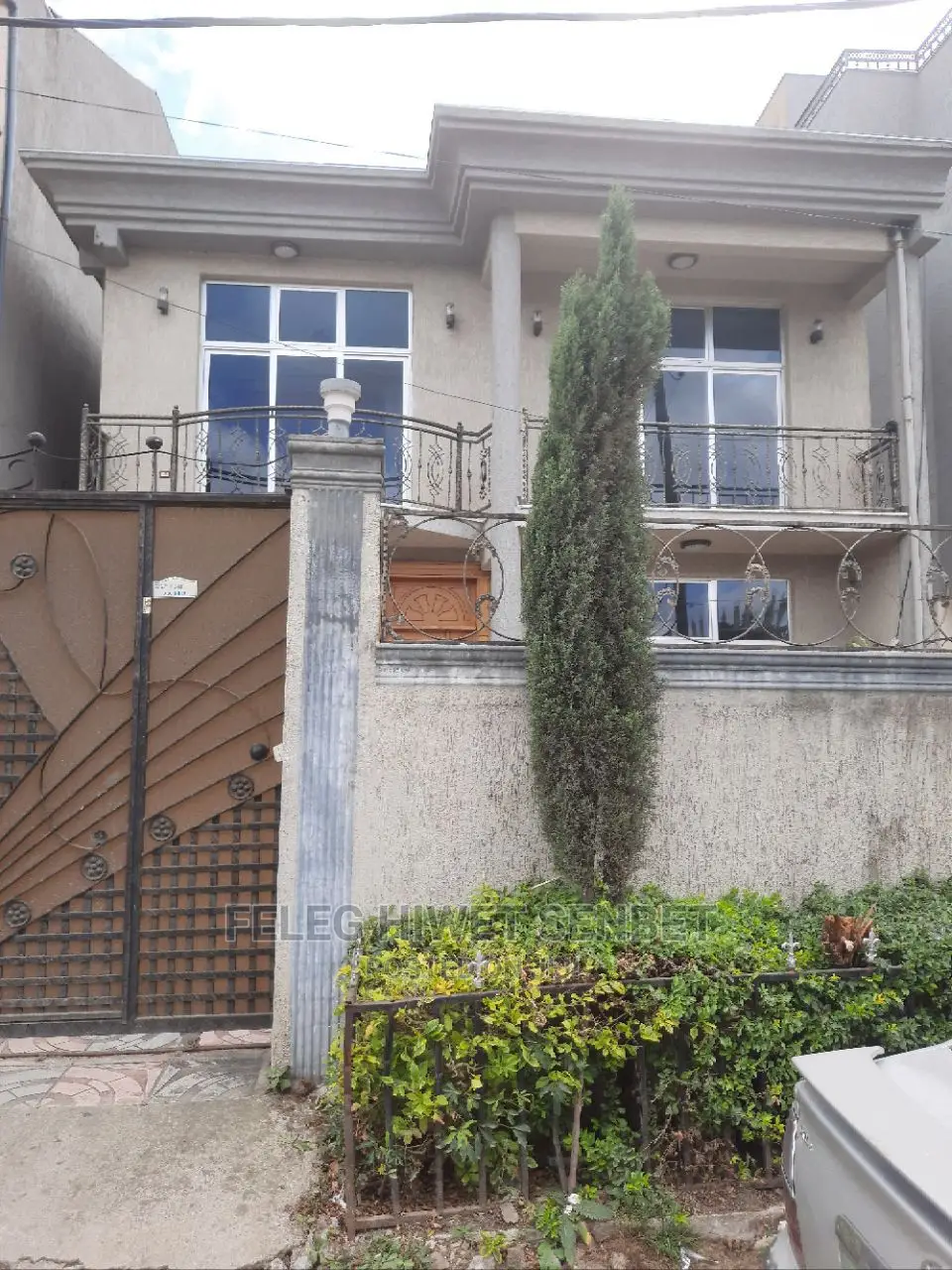 Furnished 5bdrm House in አአ, Bole for Sale