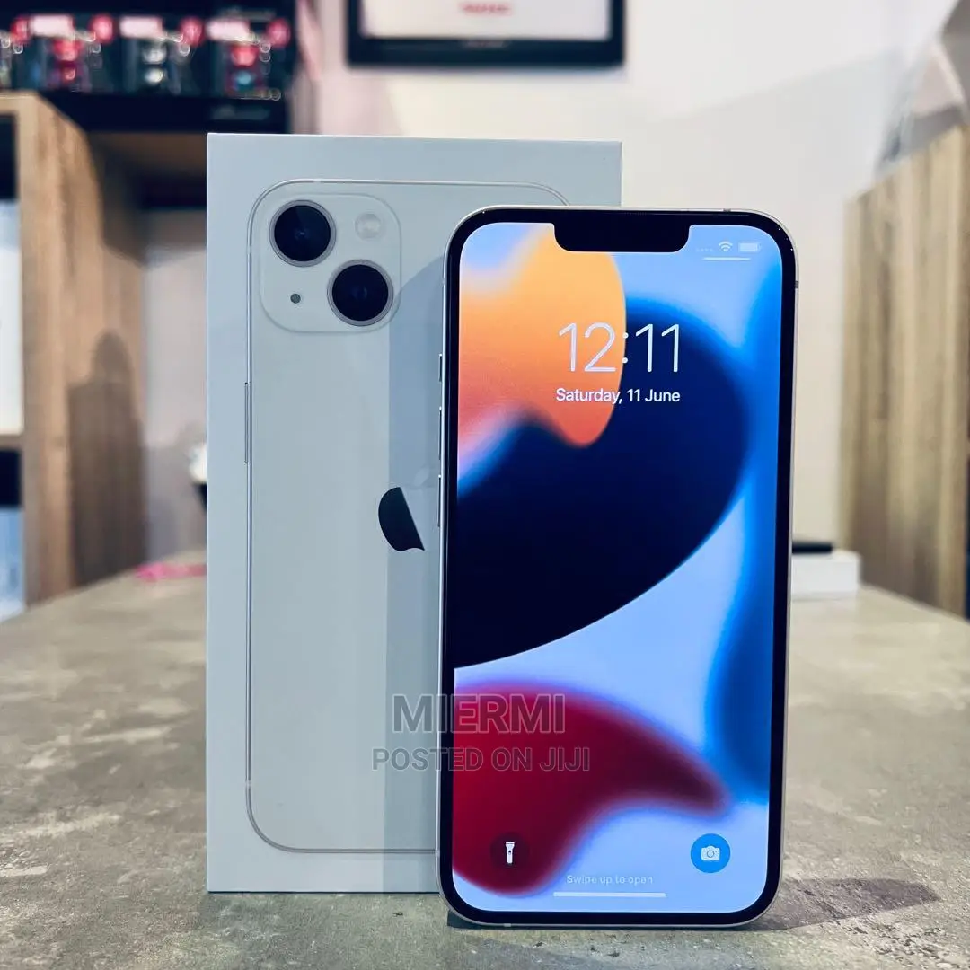 New Apple iPhone 13 128 GB White