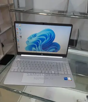 New Laptop HP Stream Notebook 8GB Intel Core I5 HDD 512GB