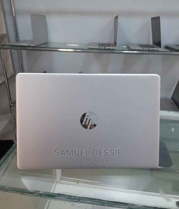 New Laptop HP Stream Notebook 8GB Intel Core I5 HDD 512GB