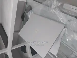 New Laptop Microsoft Surface 8GB Intel Core I7 SSD 512GB