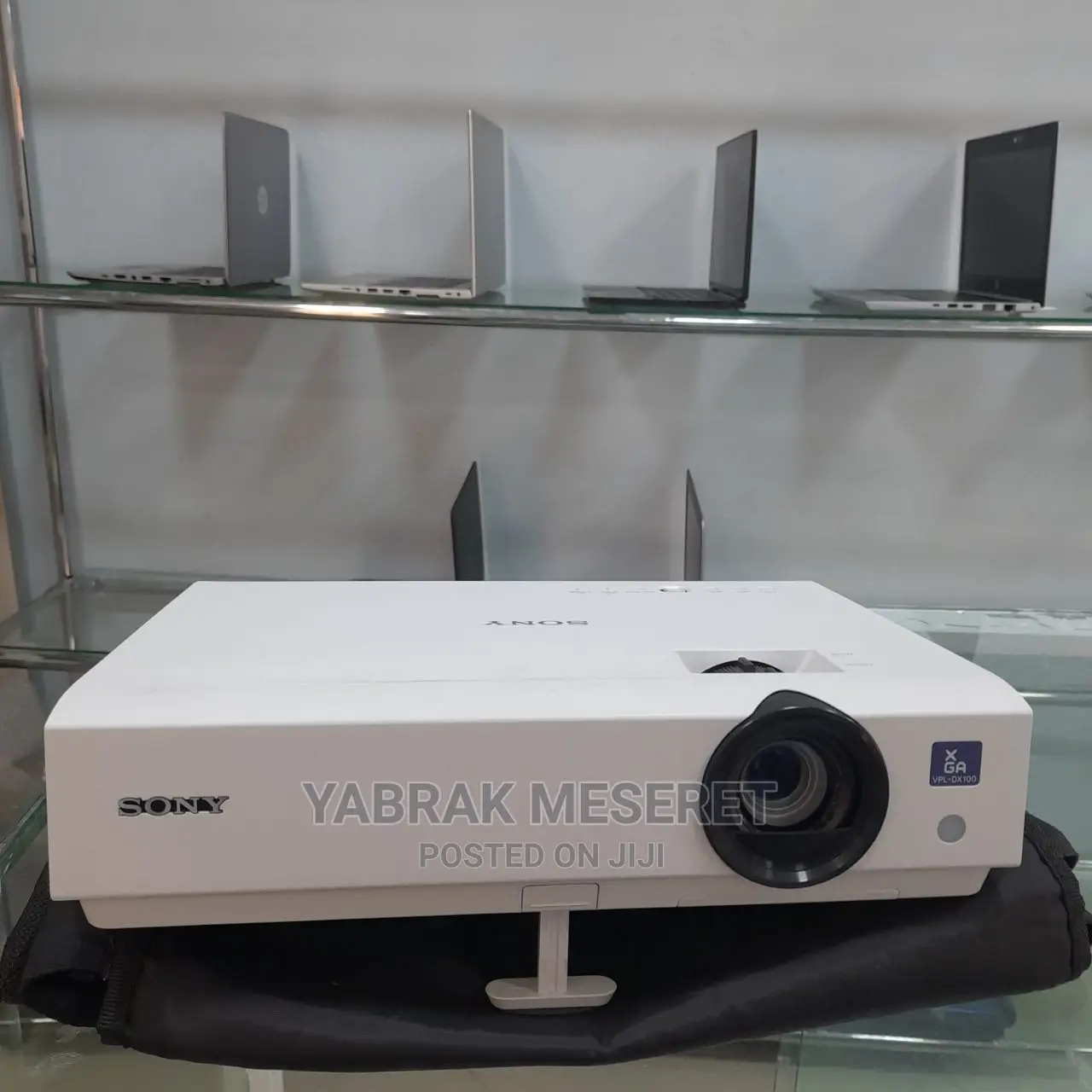 Sony Vbpl-Dx 100 Projector