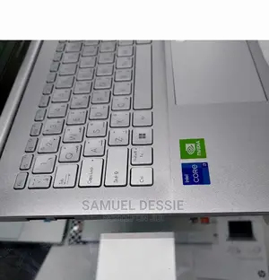 New Laptop Asus VivoBook 15 X505BA 16GB Intel Core I7 SSD 512GB