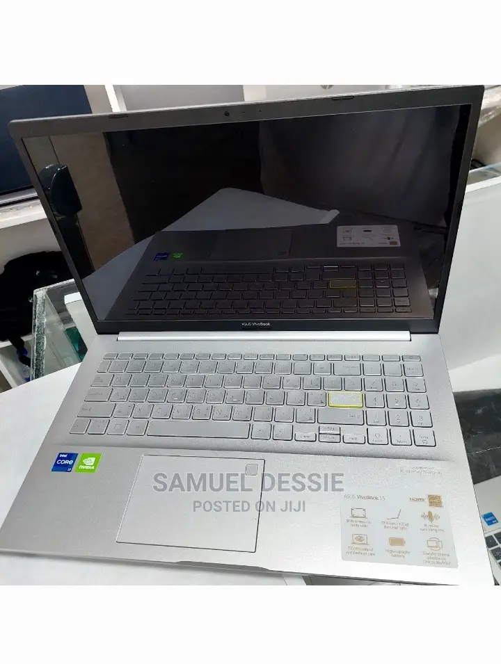 New Laptop Asus VivoBook 15 X505BA 16GB Intel Core I7 SSD 512GB