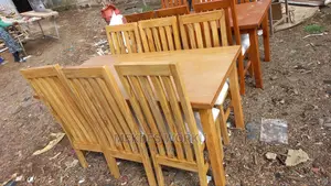 Photo - የምግብ ጠረጴዛ(ዳይኒግ ቴብል)