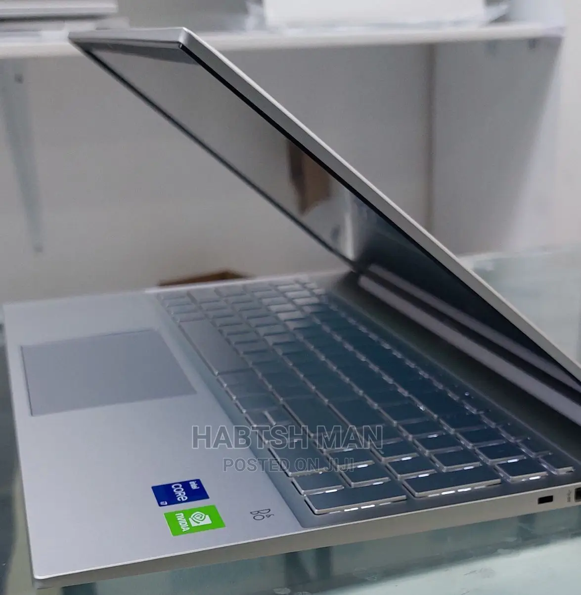 New Laptop HP Pavilion 15 8GB Intel Core I7 SSD 512GB