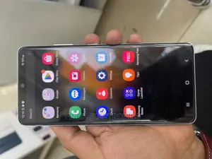 New Samsung Galaxy S21 Ultra 5G 256 GB Silver