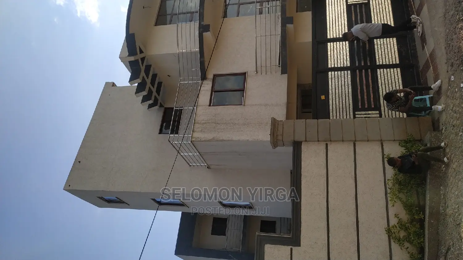 7bdrm House in Adids Abbe, Bole for Sale