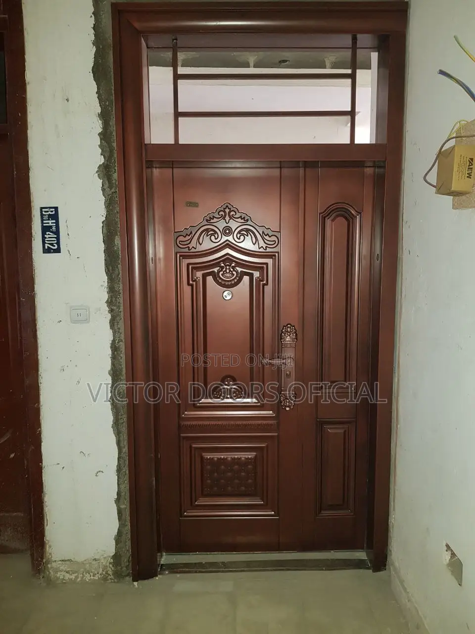 Victor Door