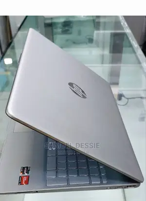 New Laptop HP Stream Notebook 8GB AMD Ryzen 5 SSD 512GB