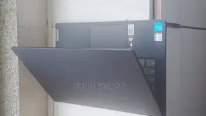 New Laptop Lenovo ThinkPad Yoga 8GB Intel Core I5 SSD 256GB