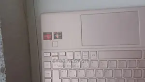 New Laptop HP 14-Dq1025cl 16GB AMD Ryzen SSD 512GB