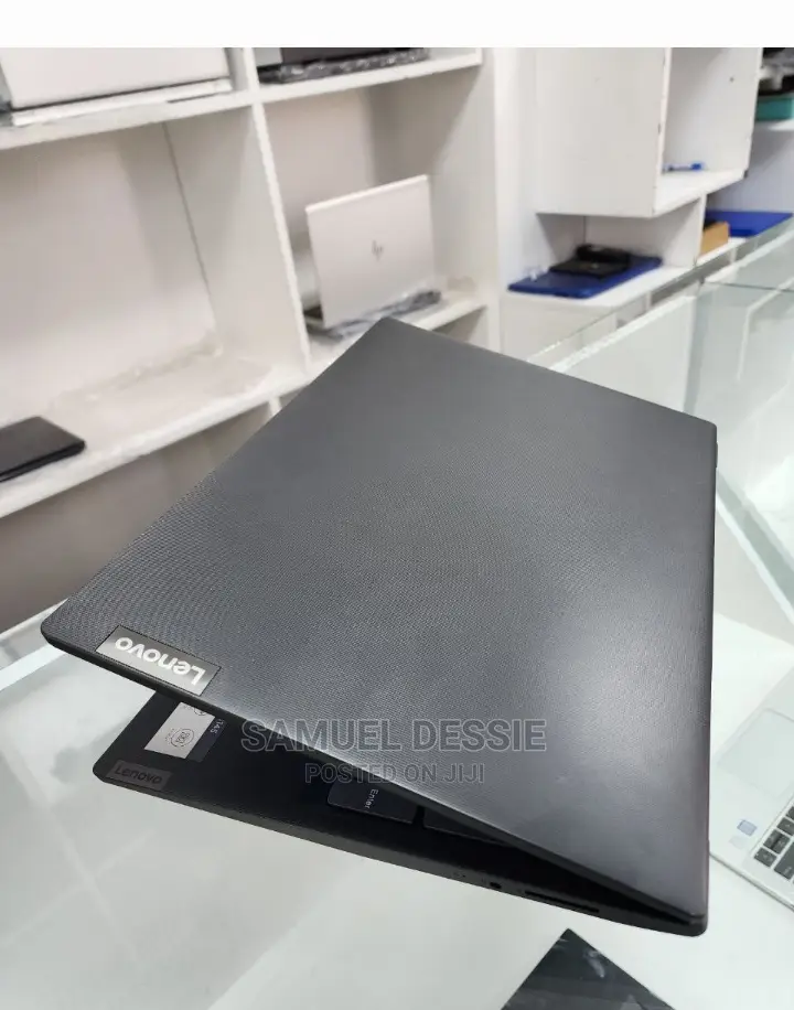 Laptop Lenovo Ideapad 3 4GB AMD A6 HDD 500GB