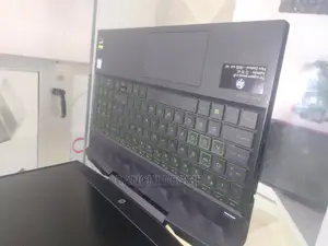 New Laptop HP Pavilion 15 8GB Intel Core I7 SSD 256GB