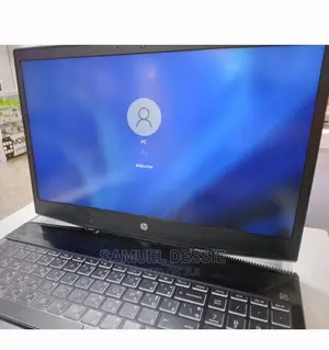 New Laptop HP Pavilion 10 8GB Intel Core I7 SSD 256GB
