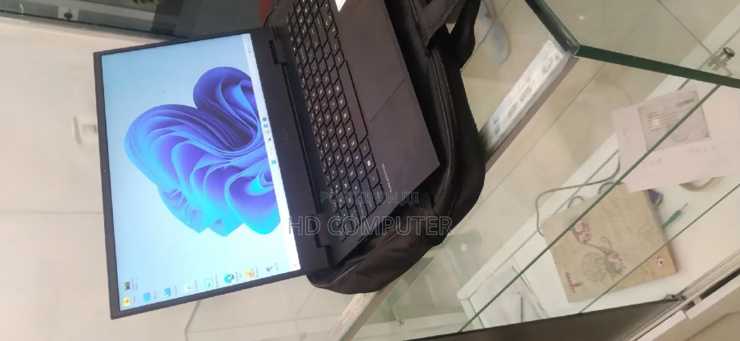 New Laptop HP Omen 15 16GB Intel Core I7 SSD 512GB