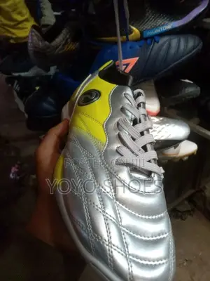 Orginal Foot Ball Shoes