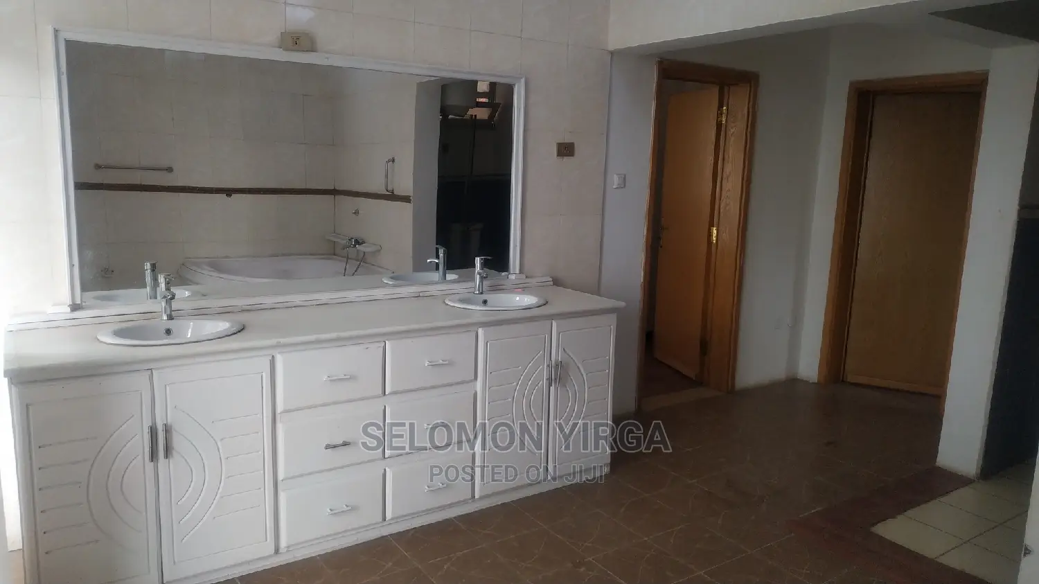 Furnished 5bdrm Duplex in Addis Abbeam, Bole for Rent