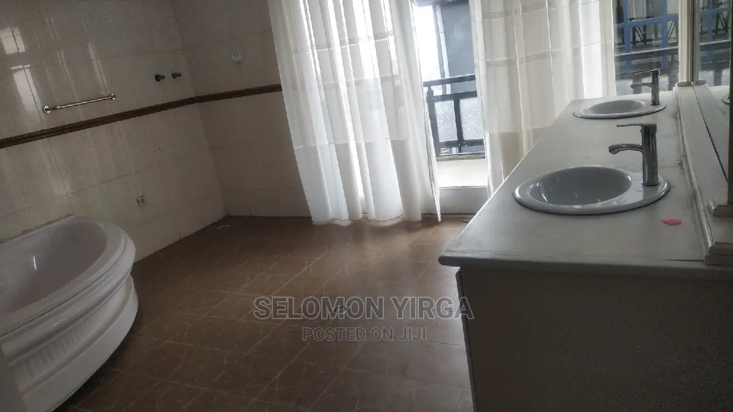 Furnished 5bdrm Duplex in Addis Abbeam, Bole for Rent