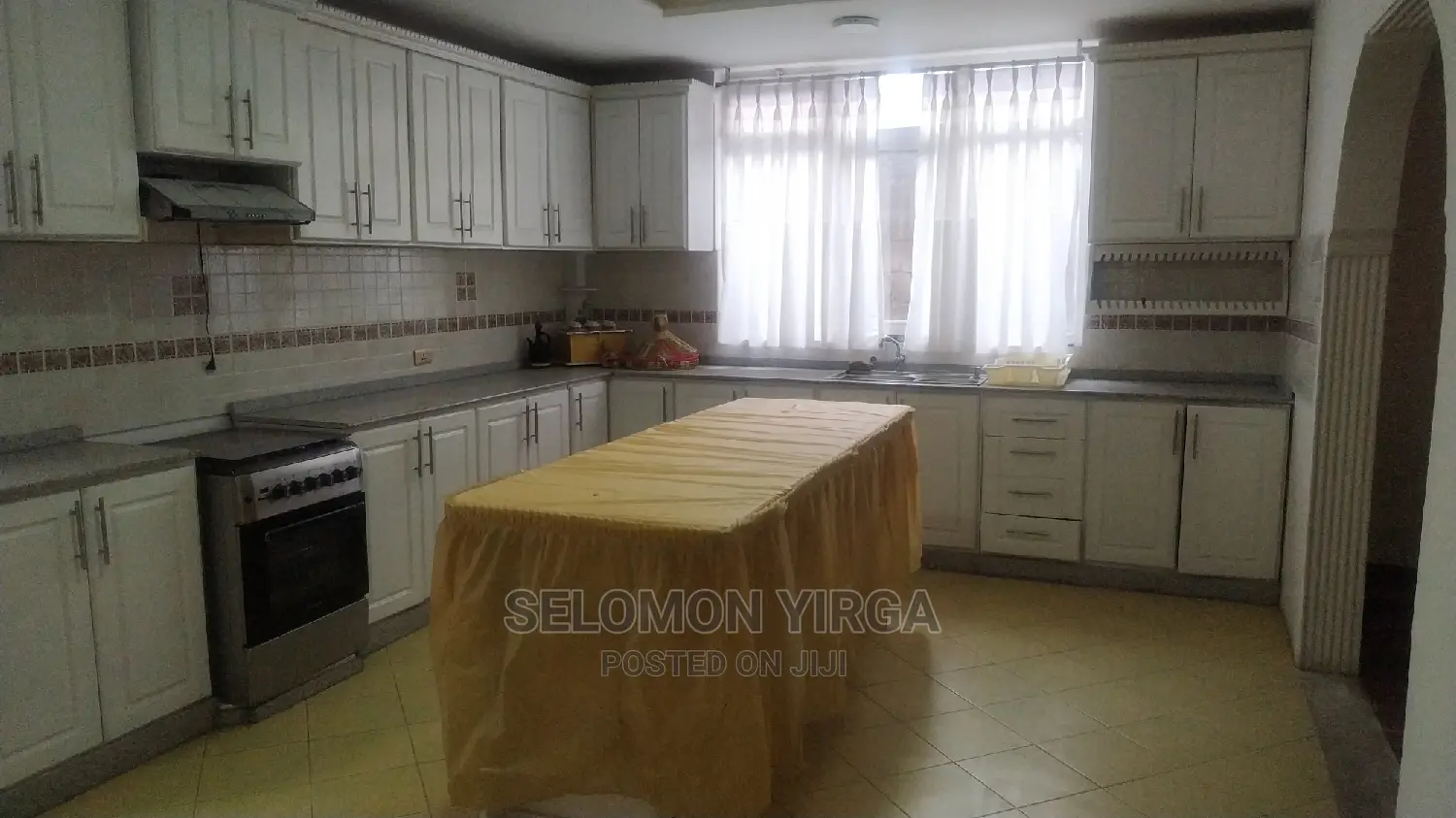 Furnished 5bdrm Duplex in Addis Abbeam, Bole for Rent