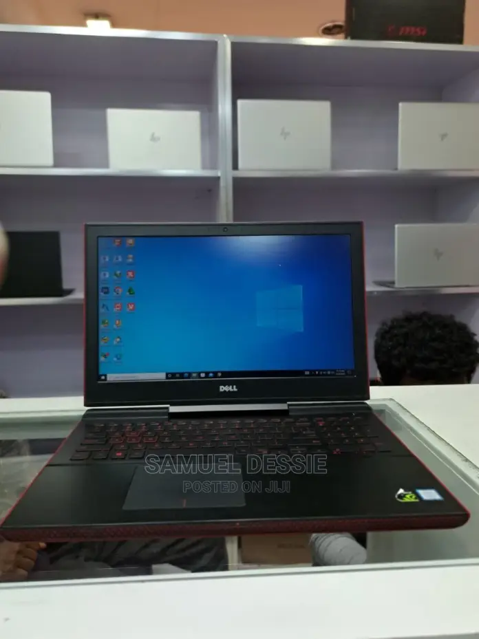 New Laptop Dell Inspiron 15 12GB Intel Core I5 SSD 128GB