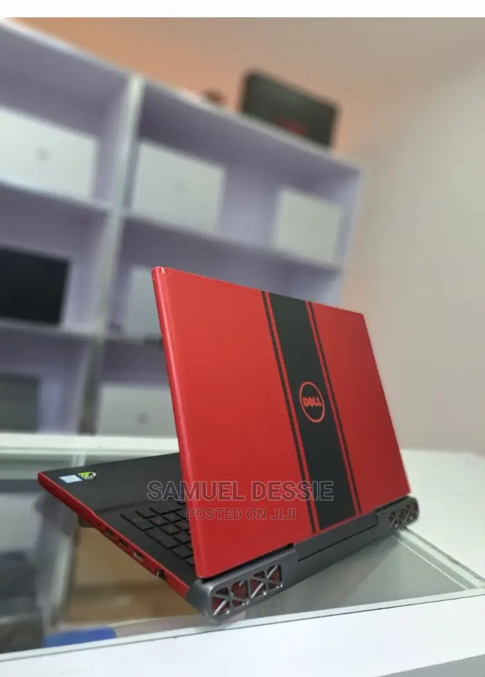 New Laptop Dell Inspiron 15 12GB Intel Core I5 SSD 128GB