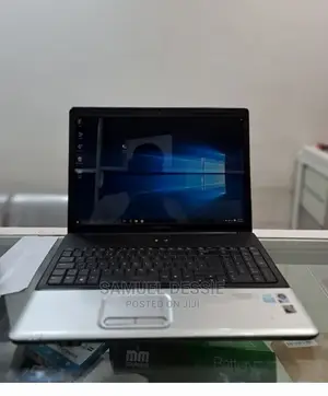 Laptop HP Compaq 15 4GB Intel Core 2 Quad HDD 140GB