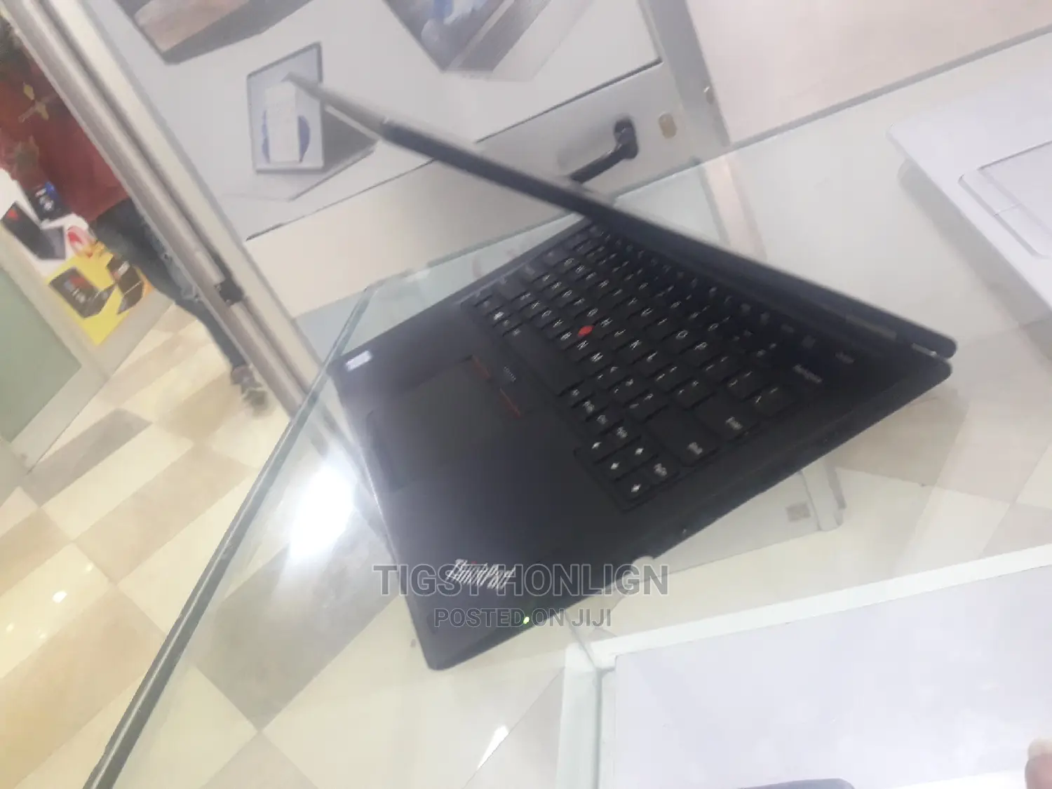 New Laptop Lenovo ThinkPad Yoga 8GB Intel Core I5 SSD 512GB