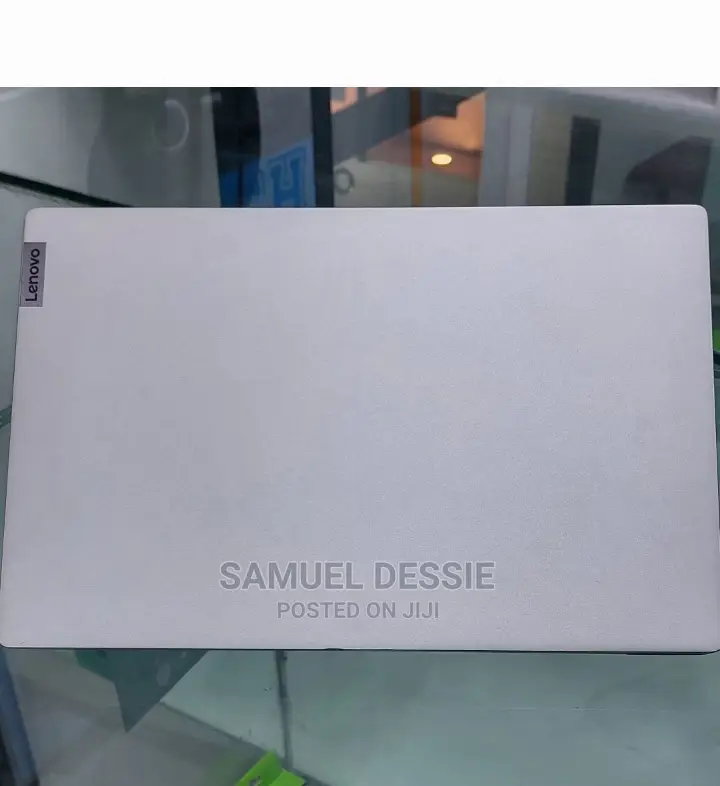 New Laptop Lenovo 8GB Intel Core I5 SSD 512GB