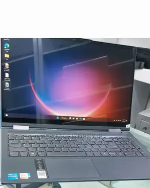 Photo - New Laptop Lenovo ThinkPad Yoga 8GB Intel Core I5 SSD 512GB