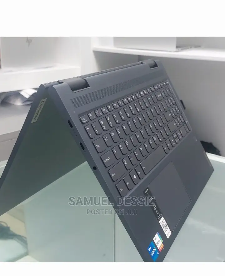 New Laptop Lenovo ThinkPad Yoga 8GB Intel Core I5 SSD 512GB