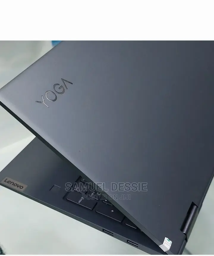 New Laptop Lenovo ThinkPad Yoga 8GB Intel Core I5 SSD 512GB