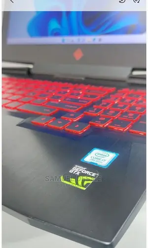 New Laptop HP Omen X 8GB Intel Core I7 SSD 128GB