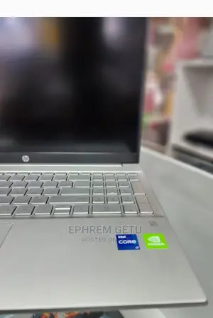 New Laptop HP Pavilion 15 8GB Intel Core I7 SSD 512GB