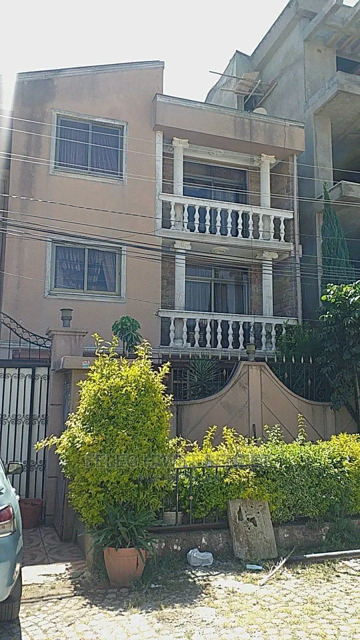 Furnished 6bdrm House in አአ, Bole for sale