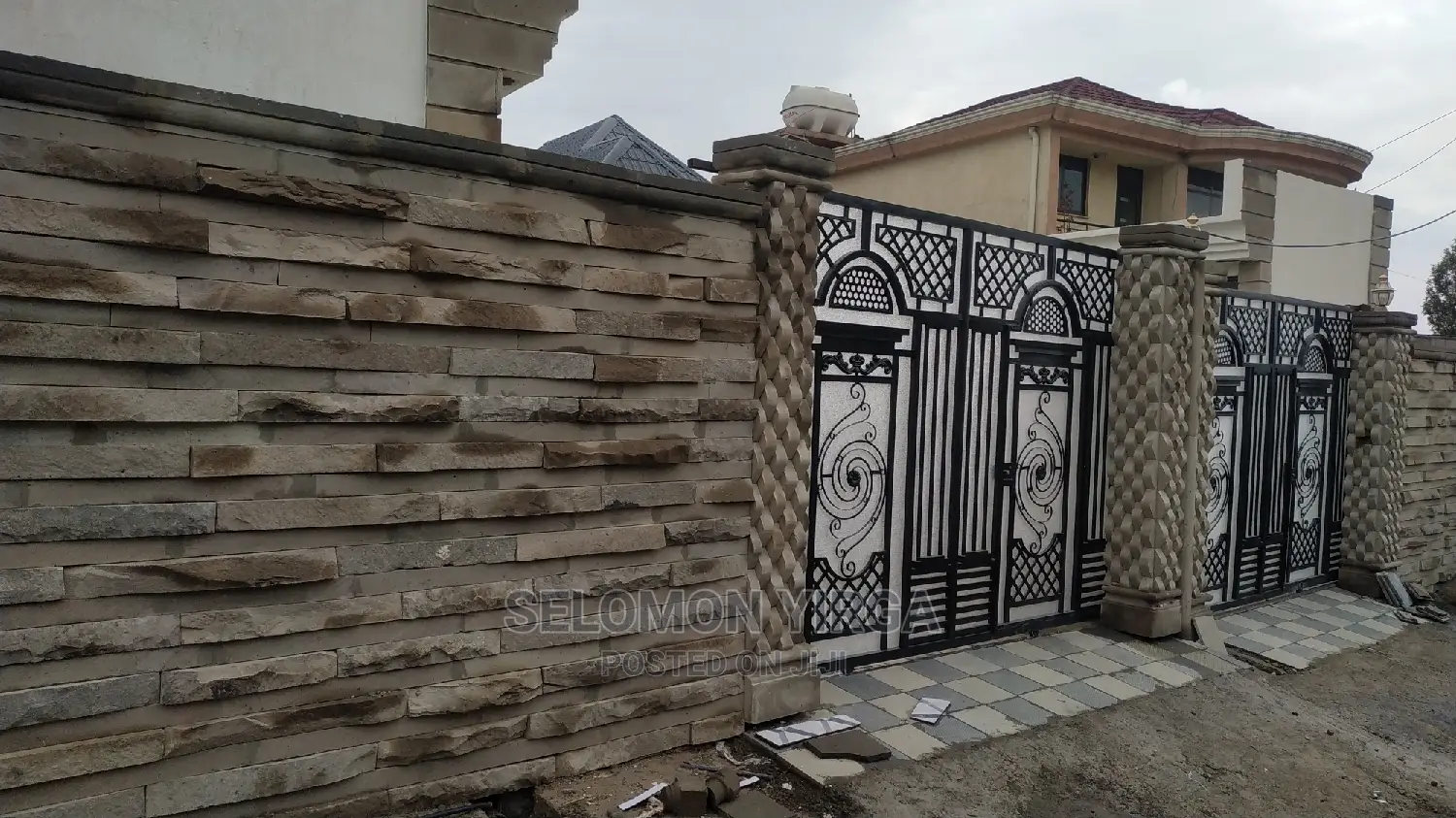 3bdrm Villa in Addis Abba, Yeka for sale