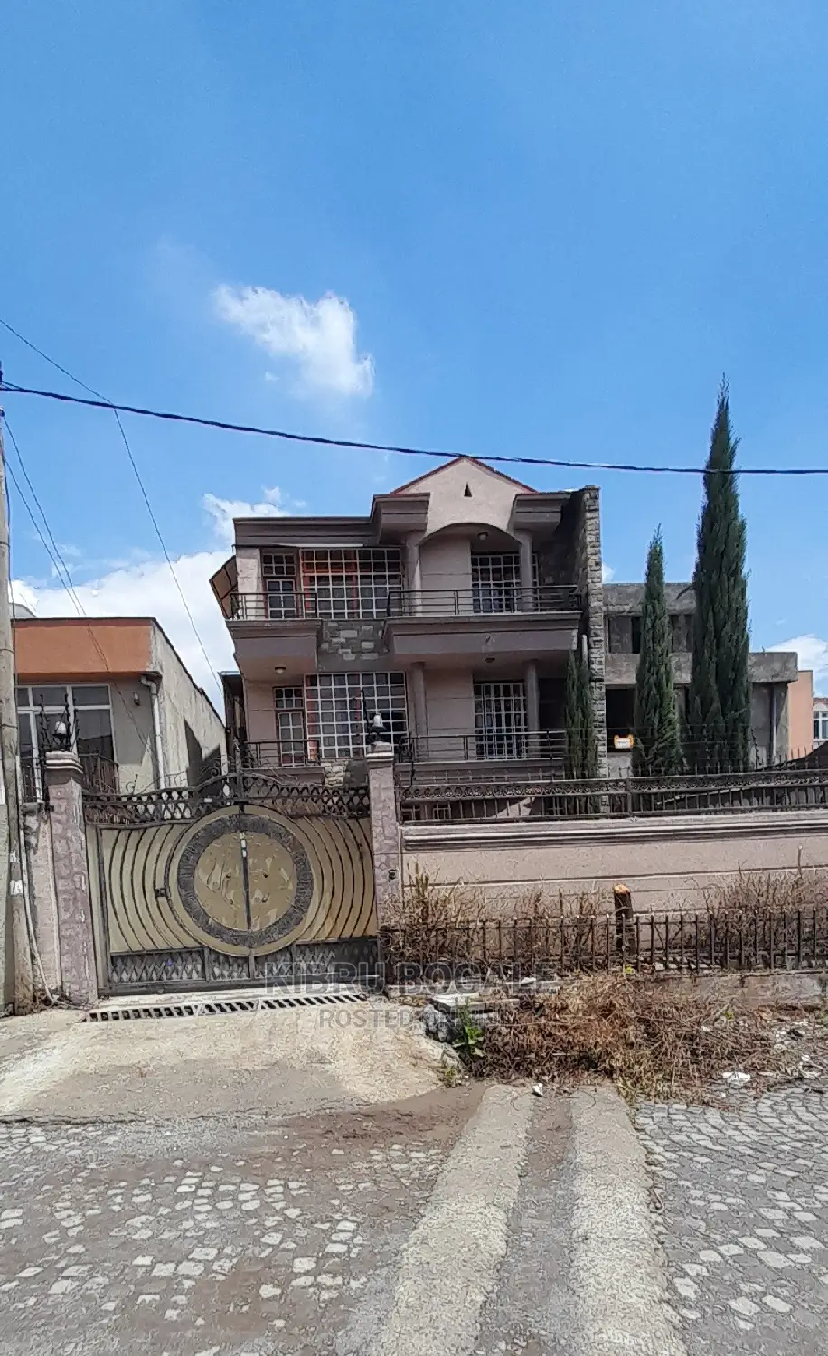 7bdrm House in Ayat, Bole for Sale