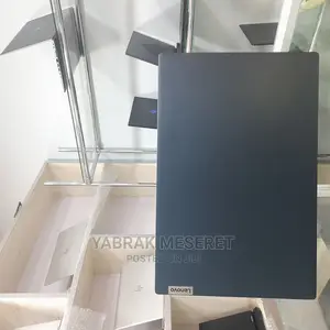 New Laptop Lenovo 8GB Intel Core I5 SSD 512GB