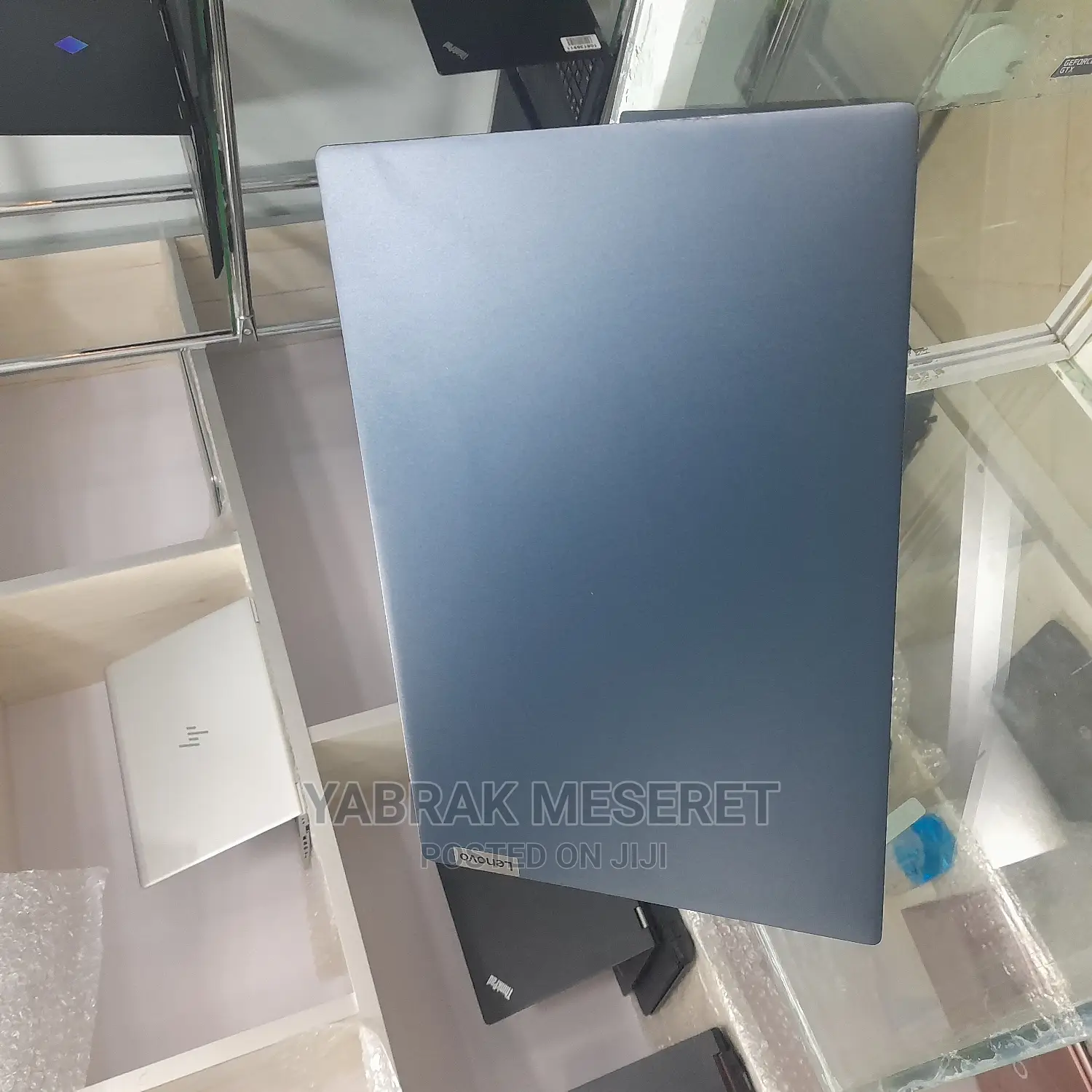 New Laptop Lenovo 8GB Intel Core I5 SSD 512GB