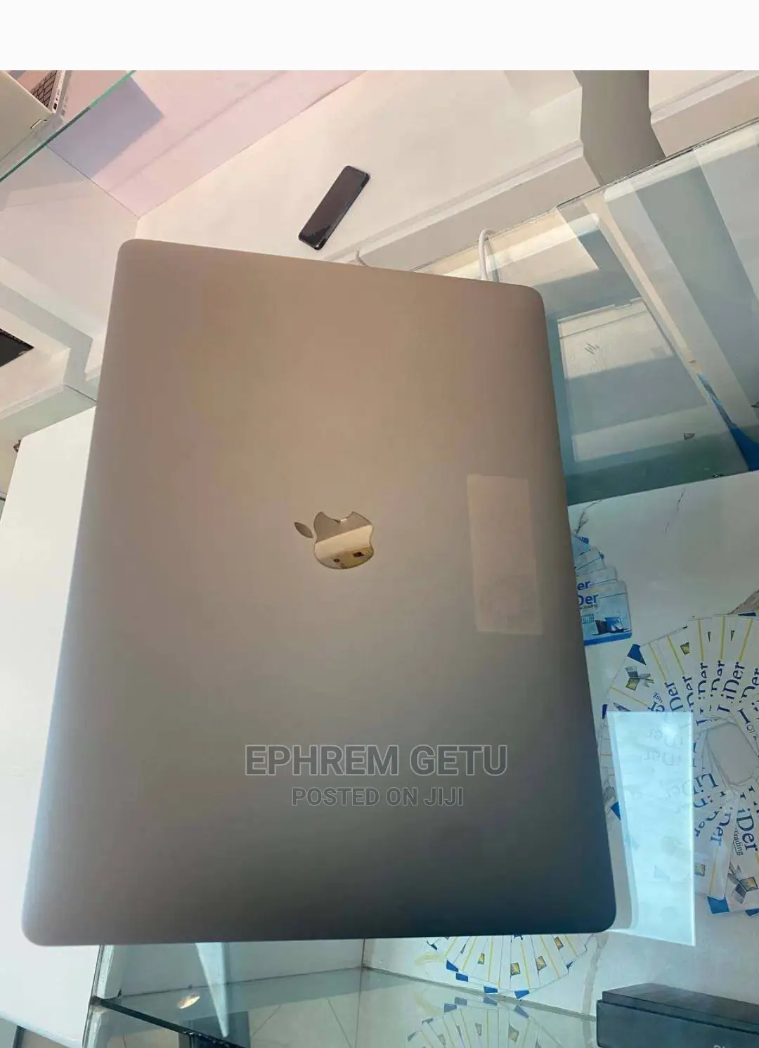 New Laptop Apple MacBook Pro 2017 16GB Intel Core I7 SSD 512GB