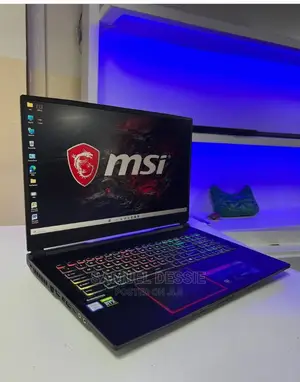New Laptop MSI 16GB Intel Core I7 SSD 512GB