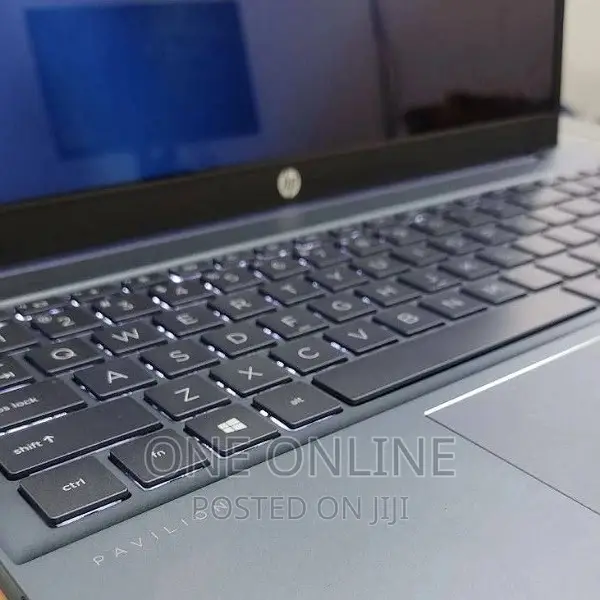 New Laptop HP Pavilion 15 8GB AMD Ryzen SSD 512GB