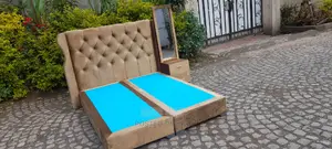 Photo - Bed/አልጋ ከ ቴዲ