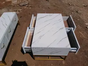 Photo - Teble (ጠረጴዛ)