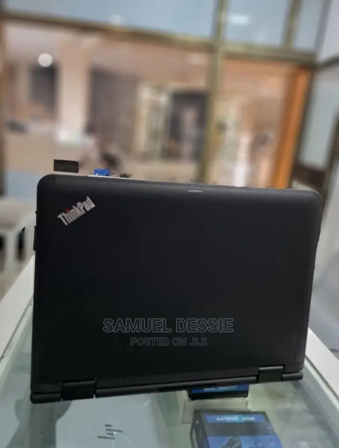 New Laptop Lenovo ThinkPad 11e 4GB Intel Core I3 SSD 160GB